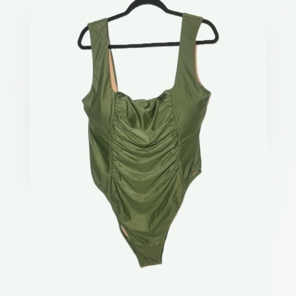 NWT J. Crew Ruched Squareneck One-Piece Swimsuit in Safari Green, Size 22 (3X) - Picture 2 of 12